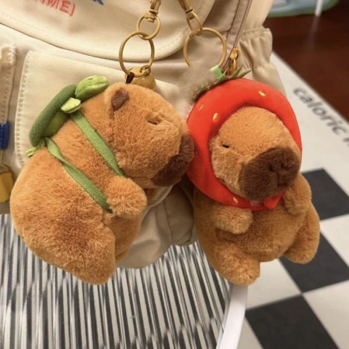 Chaveiro Capivara Fofa De Pelúcia